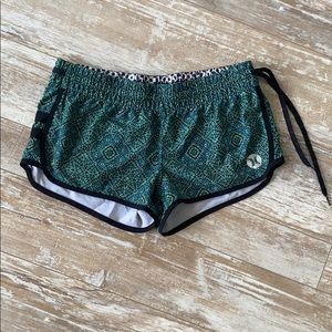 Hurley women’s board shorts